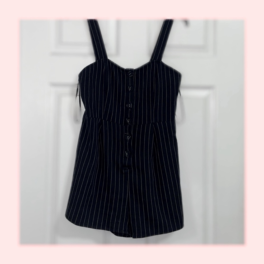 Dark blue striped romper✨ M